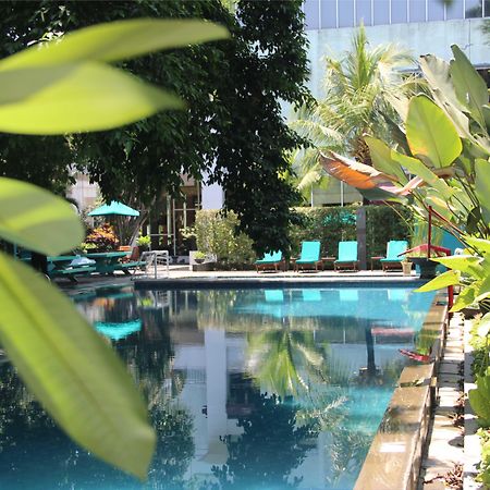 Mercure Сурабая Экстерьер фото