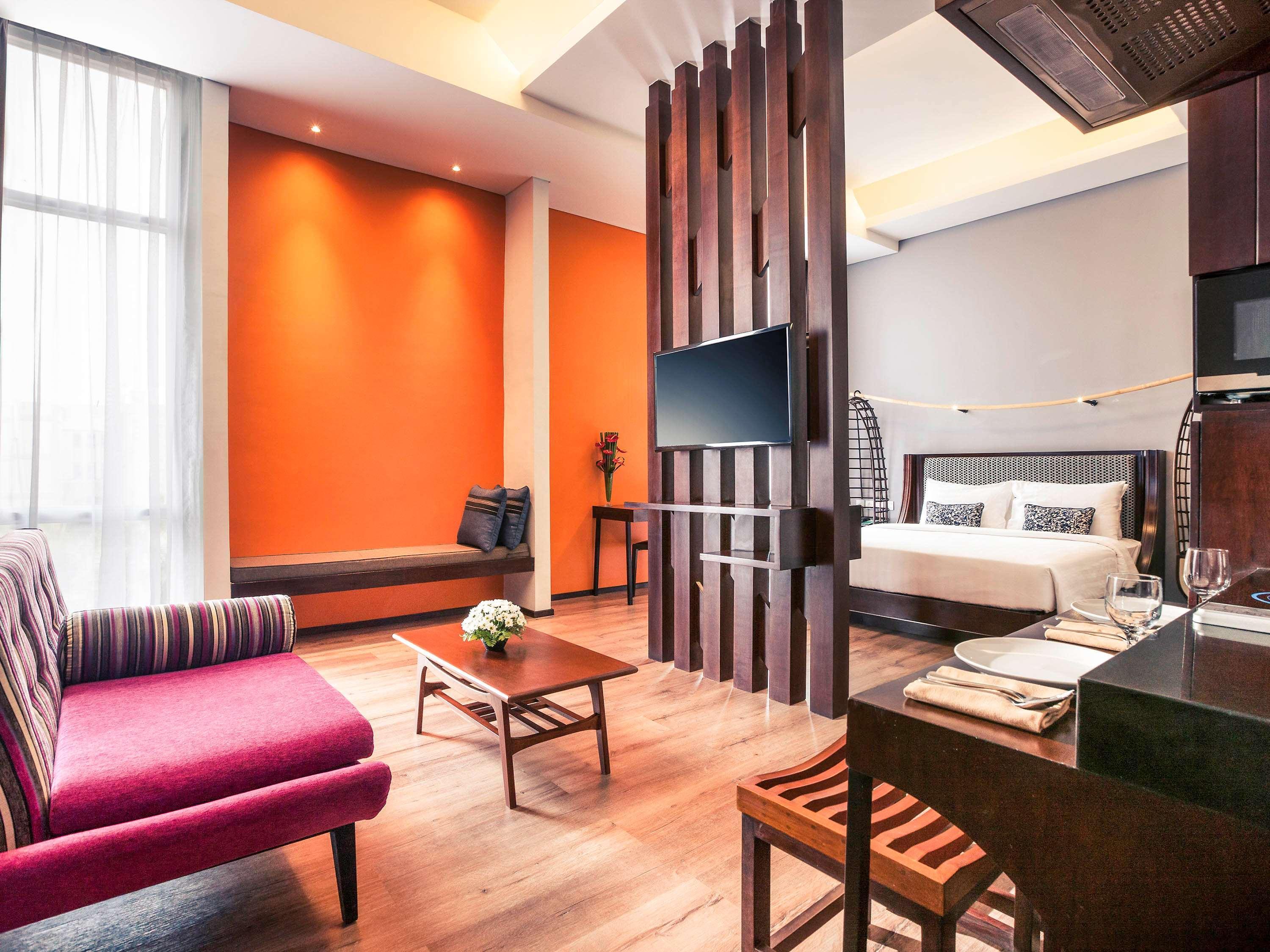 Mercure Сурабая Экстерьер фото