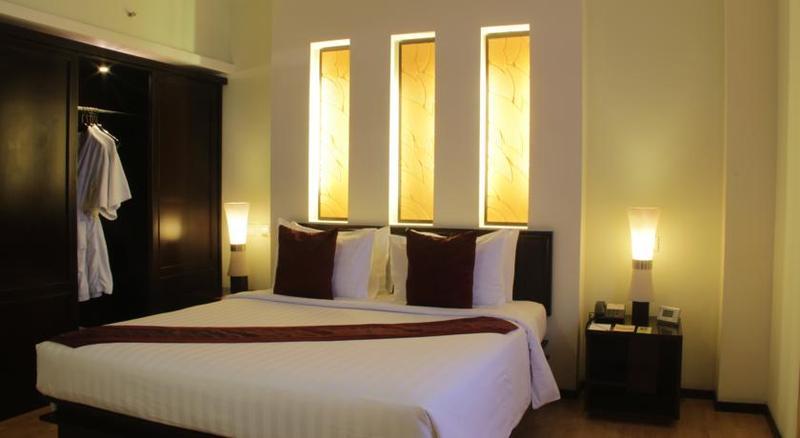 Mercure Сурабая Экстерьер фото